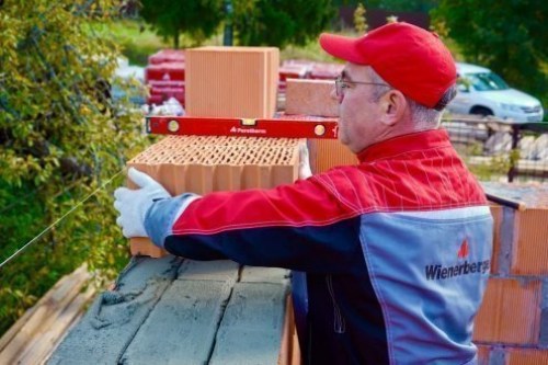 0964f58b-61d3-4f36-992a-00e25509e8ea.1